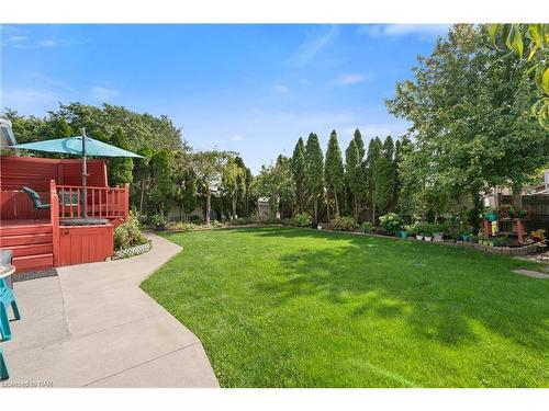 7712 Southwood Drive, Niagara Falls, ON - Outdoor With Deck Patio Veranda With Backyard