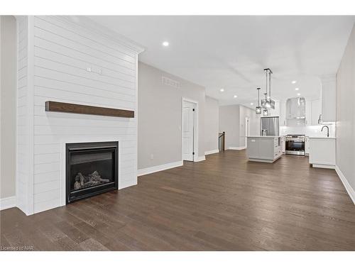 734 Clarence Street, Port Colborne, ON - Indoor Photo Showing Living Room With Fireplace