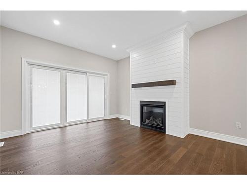 734 Clarence Street, Port Colborne, ON - Indoor Photo Showing Living Room With Fireplace