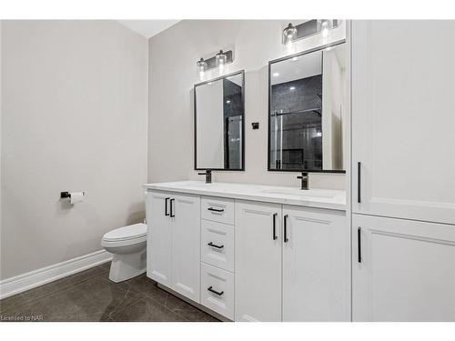 734 Clarence Street, Port Colborne, ON - Indoor Photo Showing Bathroom