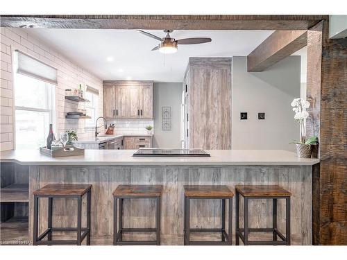 12 Forest Road, Welland, ON - Indoor Photo Showing Kitchen