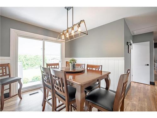 12 Forest Road, Welland, ON - Indoor Photo Showing Dining Room