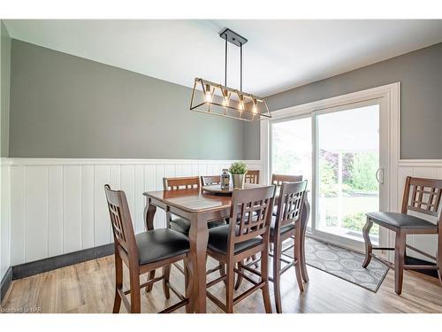 12 Forest Road, Welland, ON - Indoor Photo Showing Dining Room