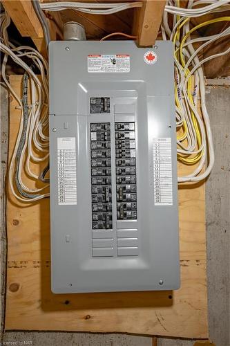 12 Forest Road, Welland, ON - Indoor Photo Showing Basement