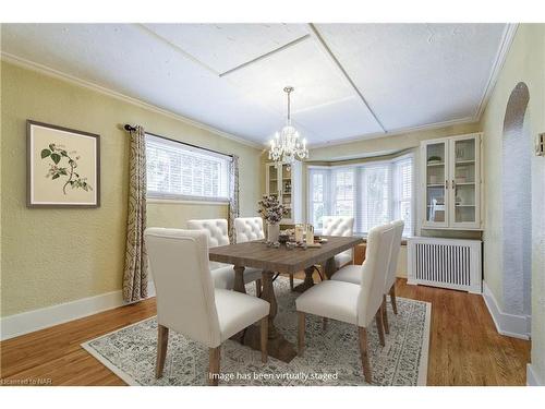 6 Highland Gardens, Welland, ON - Indoor Photo Showing Dining Room