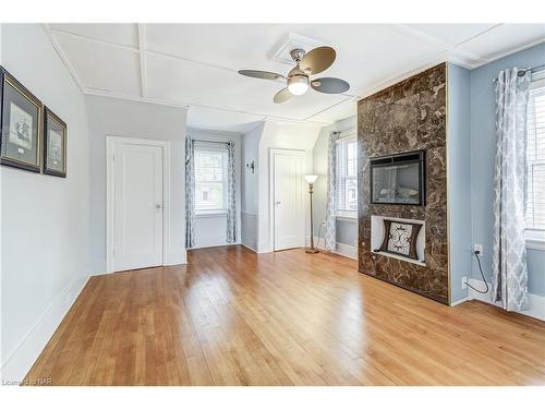 6 Highland Gardens, Welland, ON - Indoor Photo Showing Other Room With Fireplace