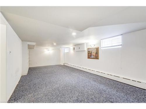 6 Highland Gardens, Welland, ON - Indoor Photo Showing Other Room