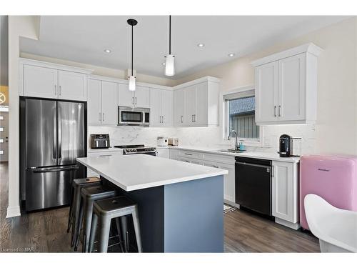 30-154 Port Robinson Road, Fonthill, ON - Indoor Photo Showing Kitchen With Upgraded Kitchen