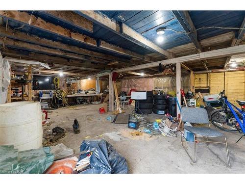 1347 Line 6 Road, Niagara-On-The-Lake, ON - Indoor Photo Showing Basement