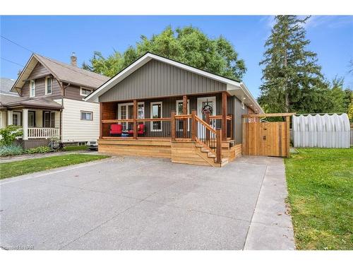 17 Margaret Street, Welland, ON - Outdoor With Deck Patio Veranda With Facade