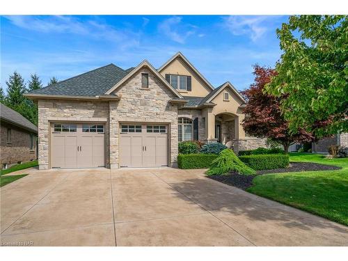 7 Brondi'S Lane Lane, Fonthill, ON - Outdoor With Facade