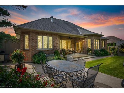 7 Brondi'S Lane Lane, Fonthill, ON - Outdoor With Deck Patio Veranda