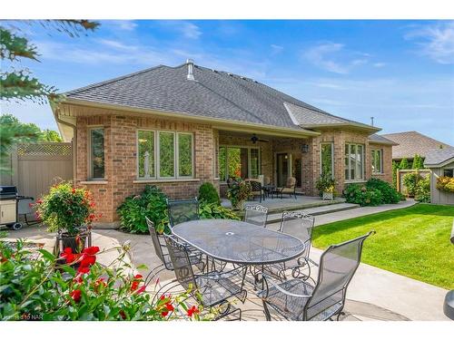 7 Brondi'S Lane Lane, Fonthill, ON - Outdoor With Deck Patio Veranda