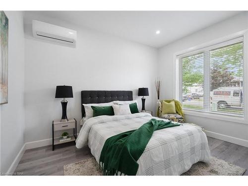 3765 Disher Street, Ridgeway, ON - Indoor Photo Showing Bedroom