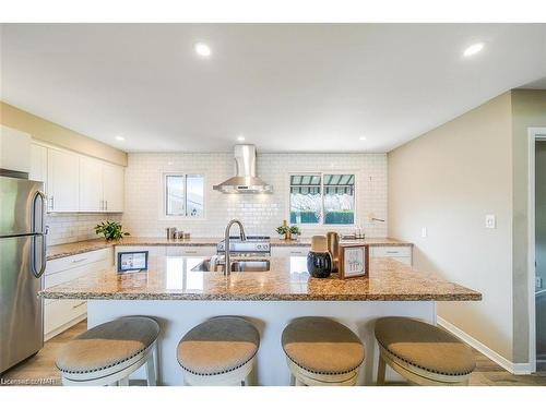 Main-15 Royale Road, St. Catharines, ON - Indoor Photo Showing Kitchen With Stainless Steel Kitchen With Double Sink With Upgraded Kitchen