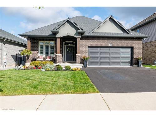 76 Bergenstein Crescent, Fonthill, ON - Outdoor With Facade