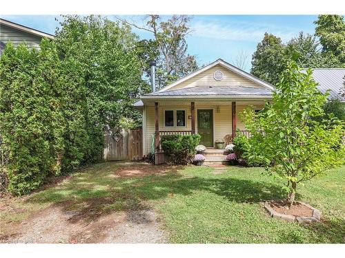 19 Wyckliffe Avenue, Niagara-On-The-Lake, ON - Outdoor With Deck Patio Veranda