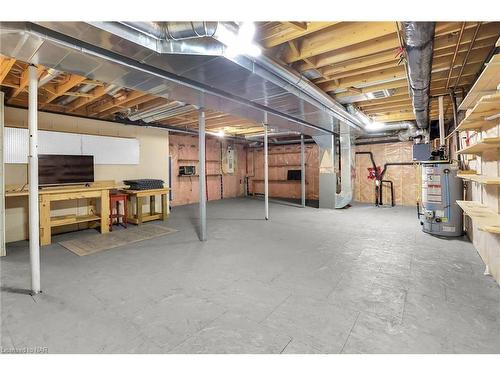 19 Wyckliffe Avenue, Niagara-On-The-Lake, ON - Indoor Photo Showing Basement