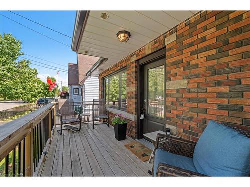 292 Wallace Avenue, Welland, ON - Outdoor With Deck Patio Veranda With Exterior