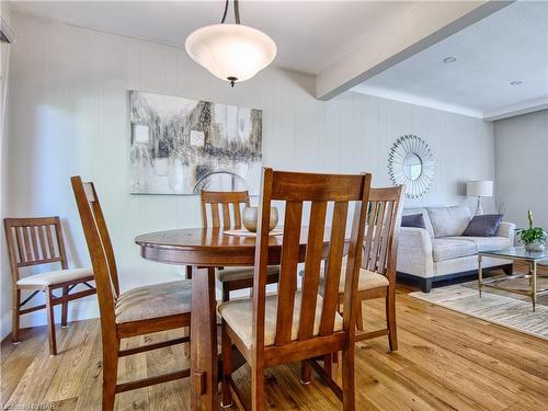 4 Keistan Drive, St. Catharines, ON - Indoor Photo Showing Dining Room