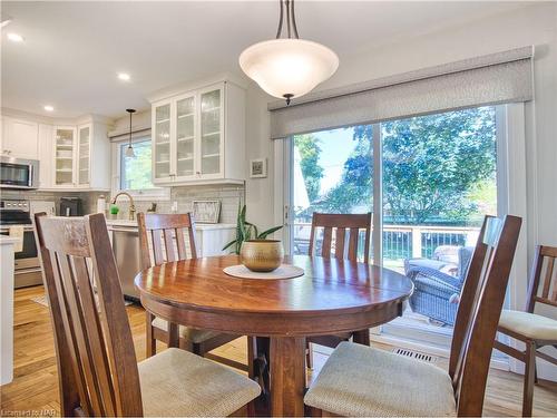 4 Keistan Drive, St. Catharines, ON - Indoor Photo Showing Dining Room