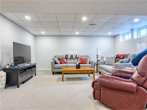 4 Keistan Drive, St. Catharines, ON - Indoor Photo Showing Basement