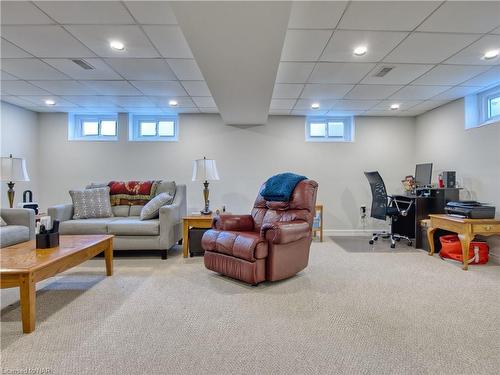 4 Keistan Drive, St. Catharines, ON - Indoor Photo Showing Basement