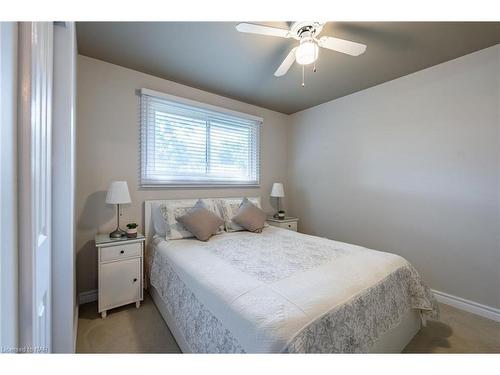 10 Wedgewood Court, St. Catharines, ON - Indoor Photo Showing Bedroom