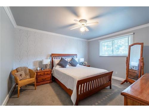 10 Wedgewood Court, St. Catharines, ON - Indoor Photo Showing Bedroom