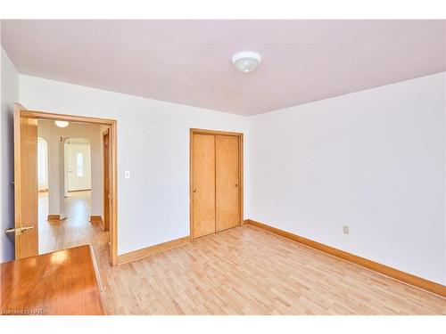 66 Rose Avenue, Thorold, ON - Indoor Photo Showing Other Room