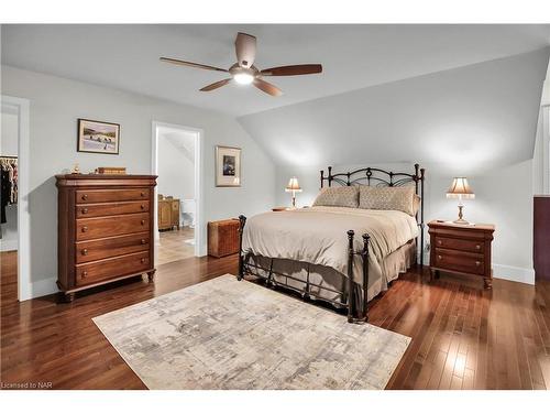 3-481 Victoria Street, Niagara-On-The-Lake, ON - Indoor Photo Showing Bedroom