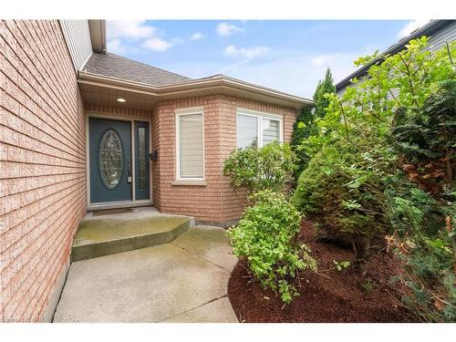 14 Shaver Court, St. Catharines, ON 