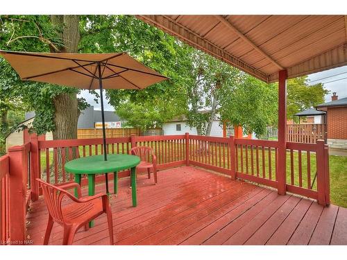 7321 Fern Avenue, Niagara Falls, ON - Outdoor With Deck Patio Veranda With Exterior