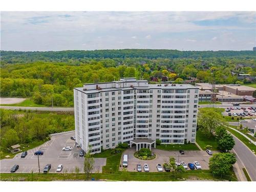 804-35 Towering Heights Boulevard, St. Catharines, ON - Outdoor With View