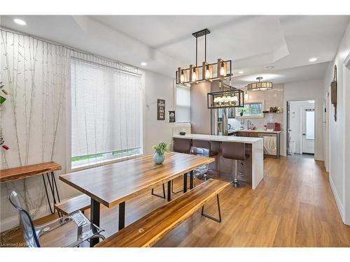 6 Manchester Avenue, St. Catharines, ON - Indoor Photo Showing Dining Room