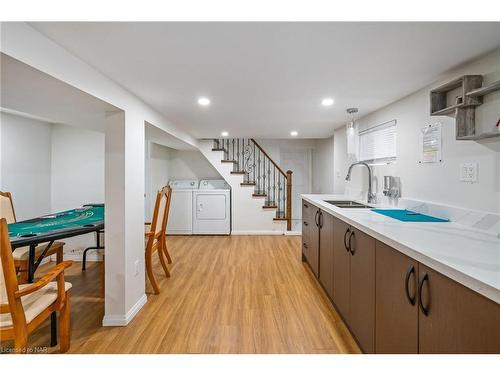 6 Manchester Avenue, St. Catharines, ON - Indoor Photo Showing Kitchen With Double Sink