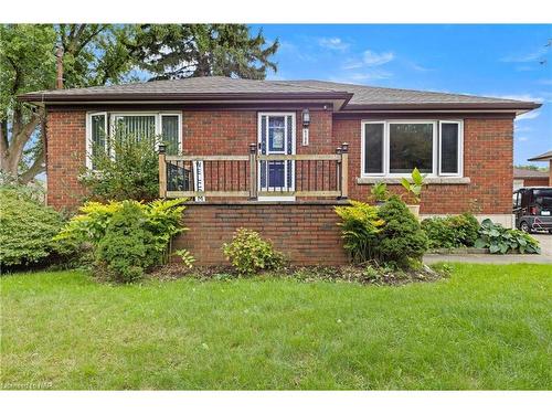 6788 Stamford Green Drive, Niagara Falls, ON - Outdoor With Deck Patio Veranda