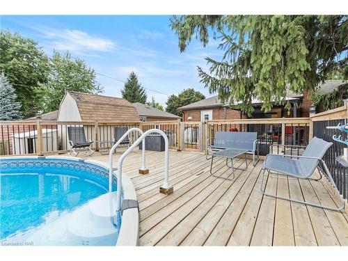 6788 Stamford Green Drive, Niagara Falls, ON - Outdoor With Above Ground Pool With Deck Patio Veranda