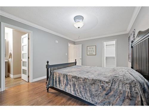 1273 Pelham Street, Pelham, ON - Indoor Photo Showing Bedroom