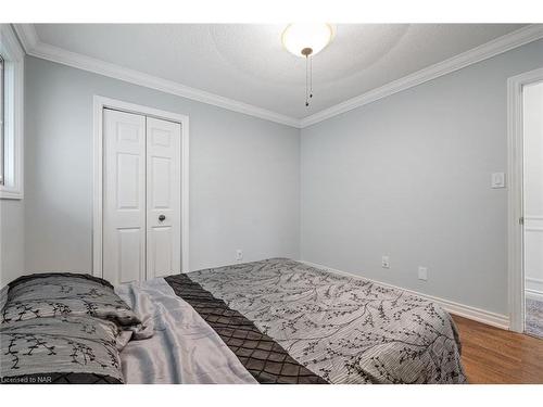 1273 Pelham Street, Pelham, ON - Indoor Photo Showing Bedroom