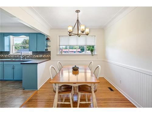 20 Springhead Gardens, Welland, ON - Indoor Photo Showing Dining Room