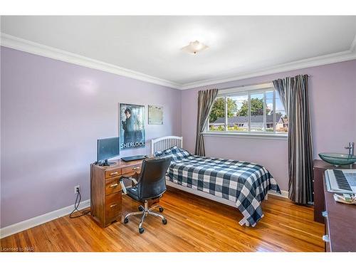 20 Springhead Gardens, Welland, ON - Indoor Photo Showing Bedroom