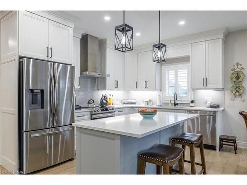 273 Lancaster Drive, Port Colborne, ON - Indoor Photo Showing Kitchen With Stainless Steel Kitchen With Upgraded Kitchen