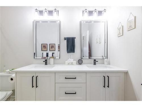 273 Lancaster Drive, Port Colborne, ON - Indoor Photo Showing Bathroom