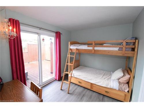 850 David Street, Welland, ON - Indoor Photo Showing Bedroom