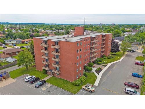 504-264 Grantham Avenue, St. Catharines, ON - Outdoor With View