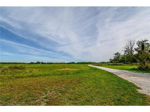 2924 Center St Street, Lincoln, ON - Outdoor With View