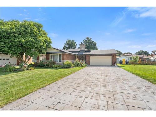 6768 Homestead Crescent, Niagara Falls, ON - Outdoor