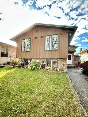 5043 University Avenue, Niagara Falls, ON - Outdoor