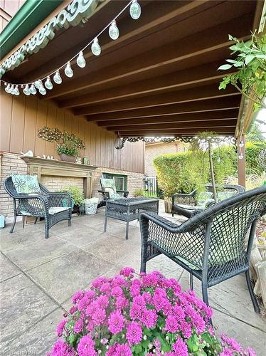 5043 University Avenue, Niagara Falls, ON - Outdoor With Deck Patio Veranda With Exterior